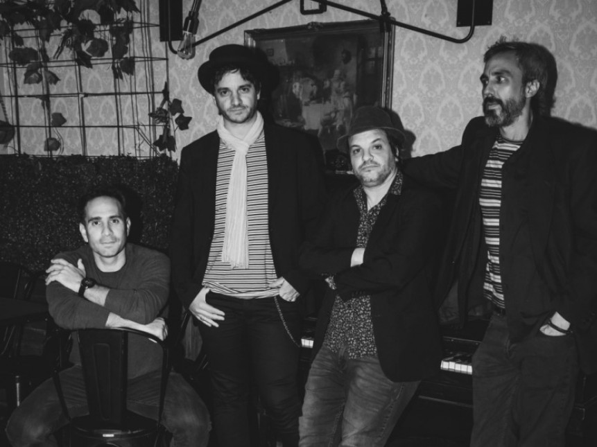 TIAGO & LOS PAJAROS